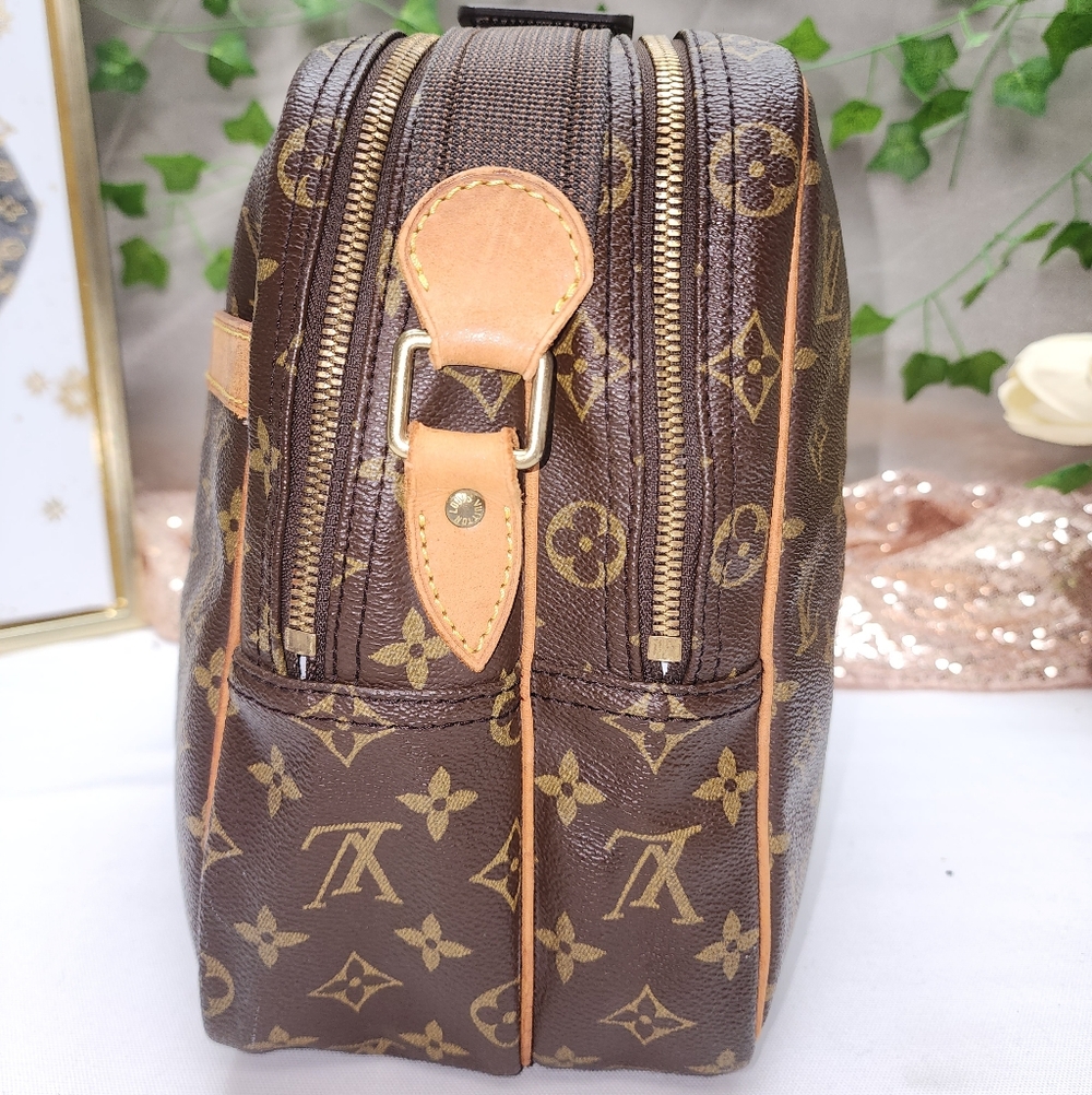 Authentic Louis Vuitton Monogram Reporter PM With Dust Bag A+ Condition - Picture 9 of 17